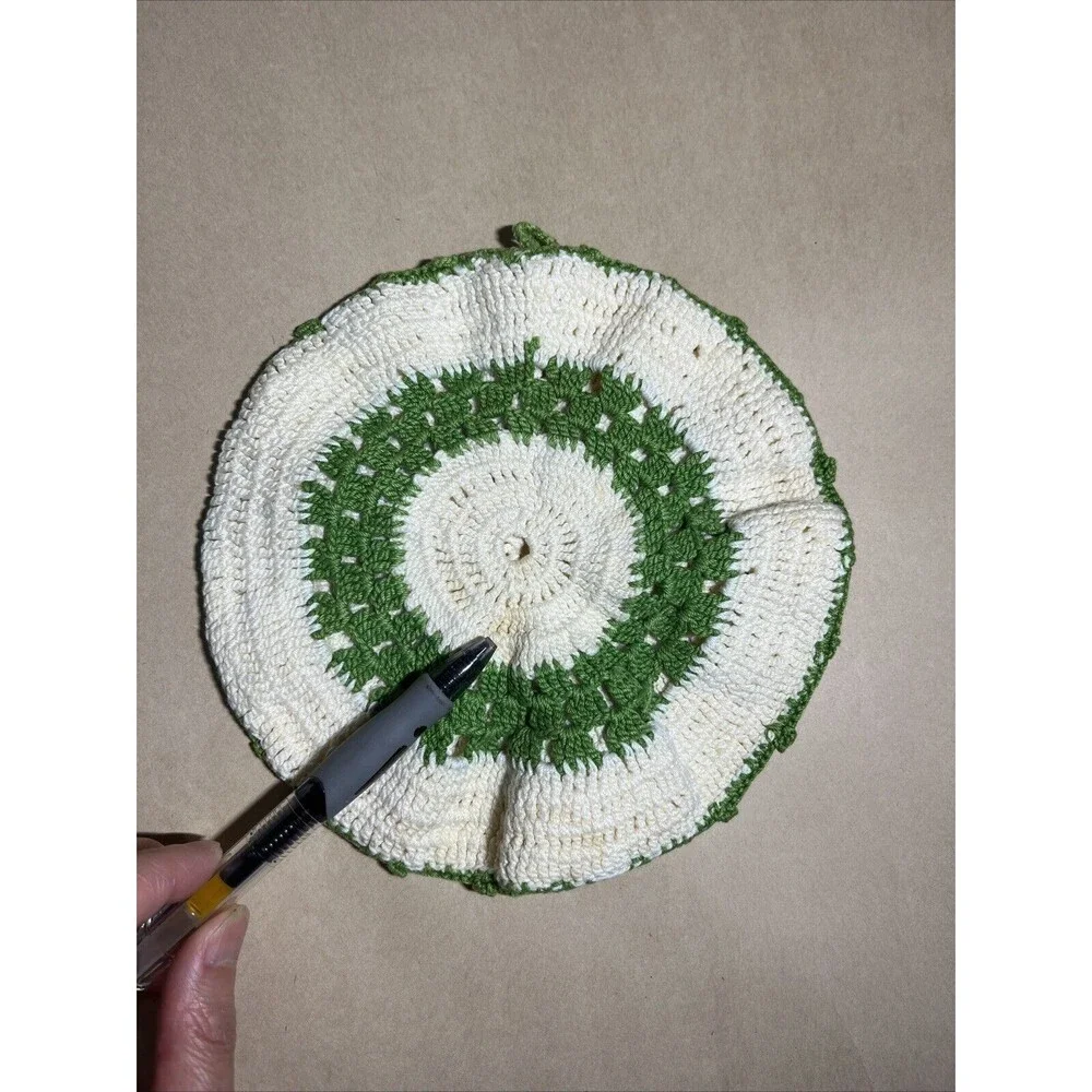 Vintage Lot Of 4 Handmade Crochet Hot Pad Potholders Green‎ & White Yellow Dress